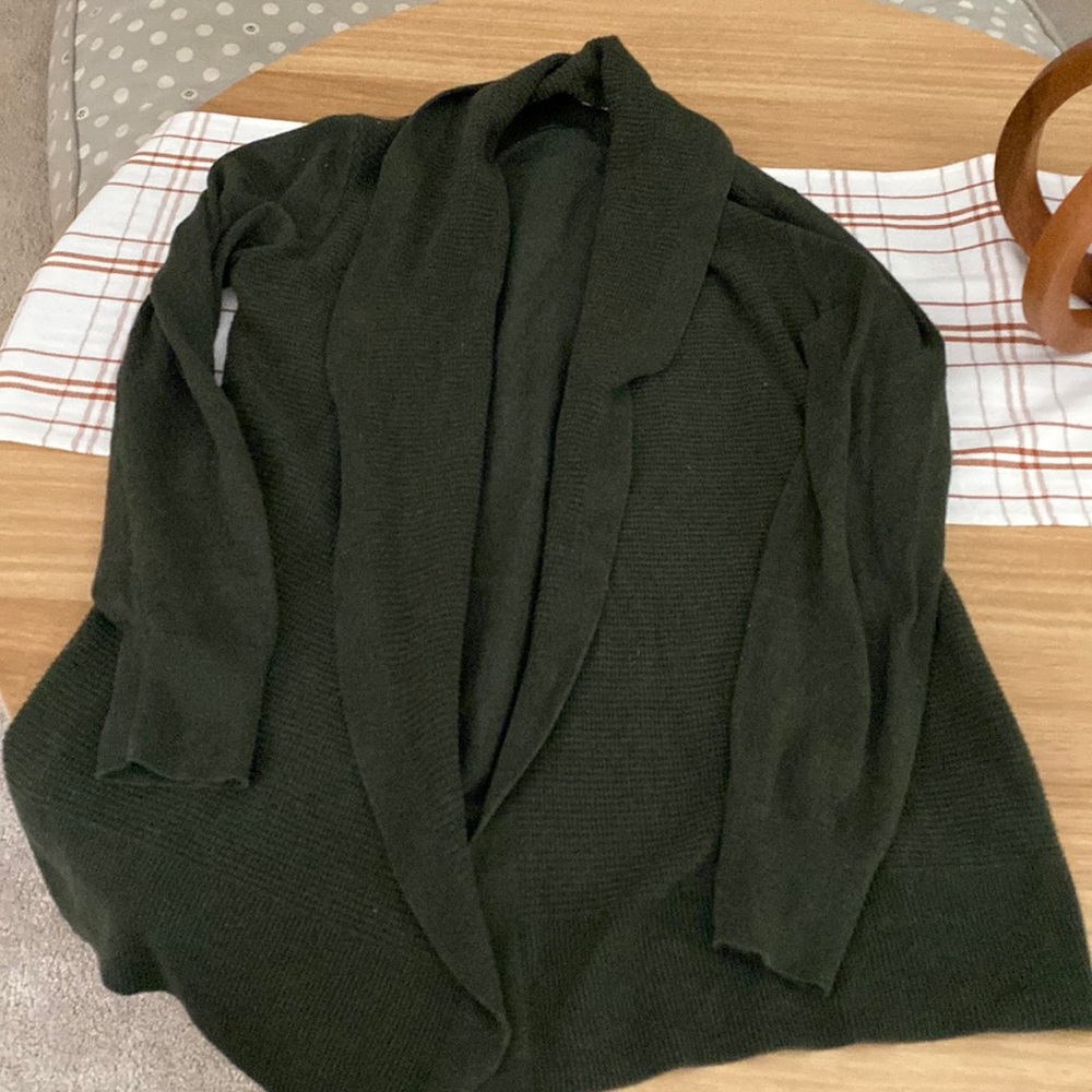 Gap olive green cardigan